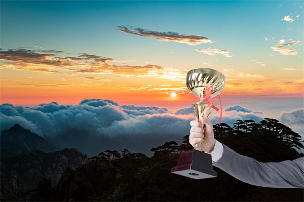 解析“连阴大反转”形态的实战用法